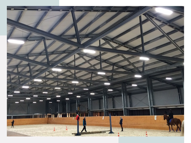 Строительство конных манежей от 644 руб в Чебаркуль