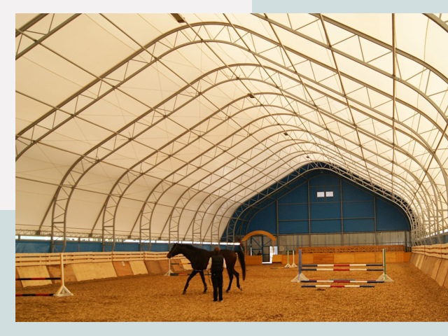 Строительство конных манежей в Чебаркуле